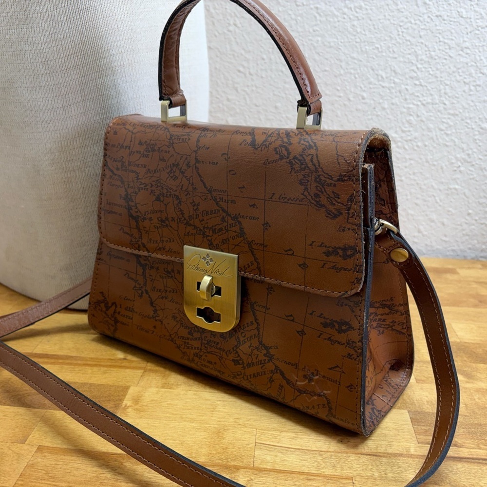 Patricia Nash Cassano Signature Map Leather Top Handle Crossbody - Picture 4 of 10
